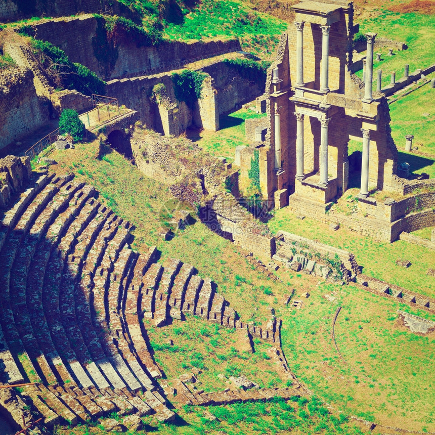 意大利伏尔泰拉的古罗马剧院Instagram效应图片
