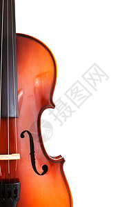 白色背景上孤立的经典木制小提琴复空间和一半的经典木制小提琴背景图片