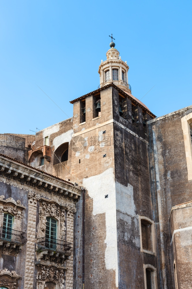 意大利西里卡塔尼亚市圣古拉伊阿雷纳本尼迪内修道院教堂图片