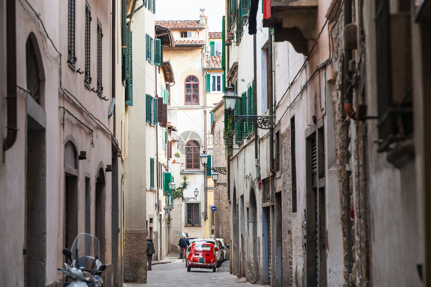 前往意大利旅行佛罗伦萨市具有历史意义的地区街道图片