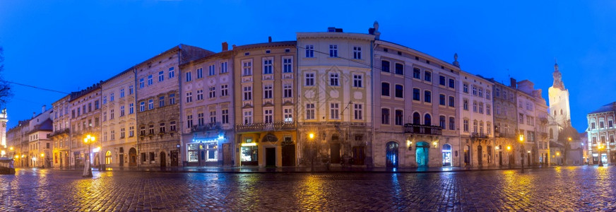 乌克兰利沃夫黎明市政厅广场图片