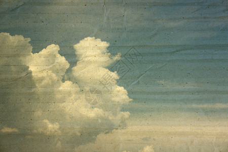 蓝色天空上的云彩纸盒用于历史背景图片