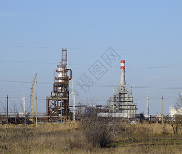 燃料油的深层加工栏目供热燃料油的炉子加工炼蒸馏柱管道和其他设备炉子炼油厂初级设备背景图片