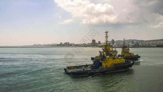 Tsemeskaya海湾工业港口图片