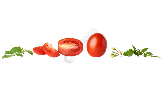 成熟的全红番茄和切片白底绿叶秋收沙拉和烹饪背景图片