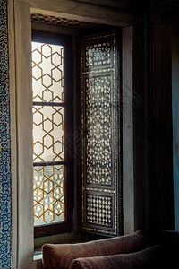 伊斯坦布尔奥曼时代的旧窗口建筑图片