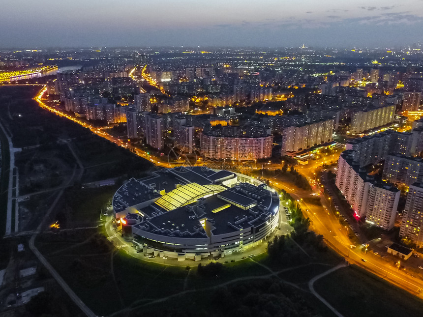 莫斯科市的顶端景色莫斯科之夜市的灯光图片