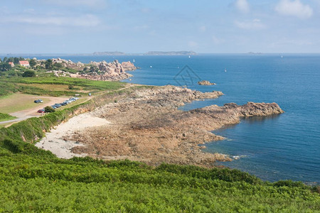 法国布列塔尼令人憎恶的岩石海岸图片