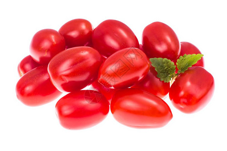 小红西番茄在光背景上图片