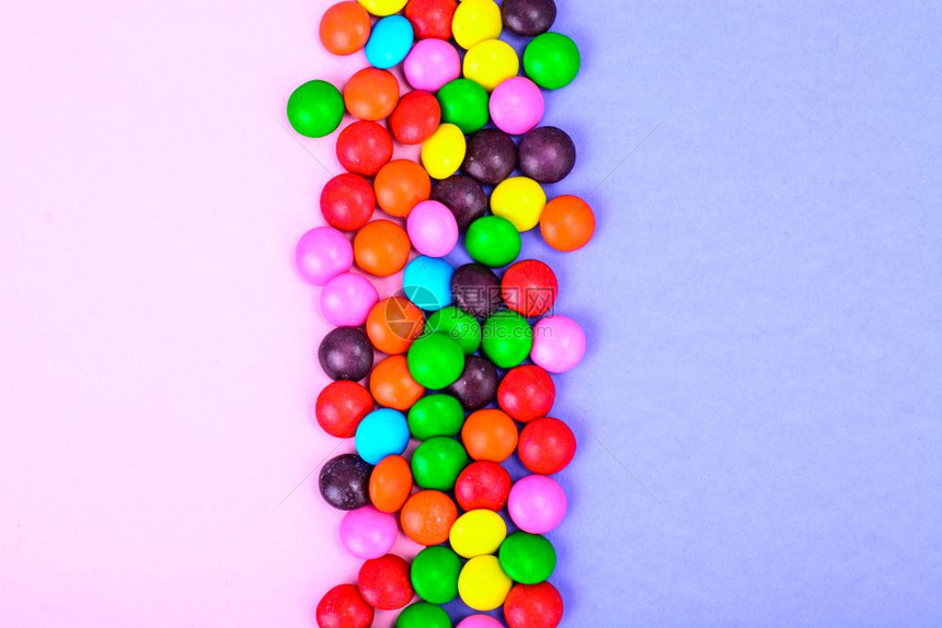 彩色小糖果背景明亮工作室照片图片