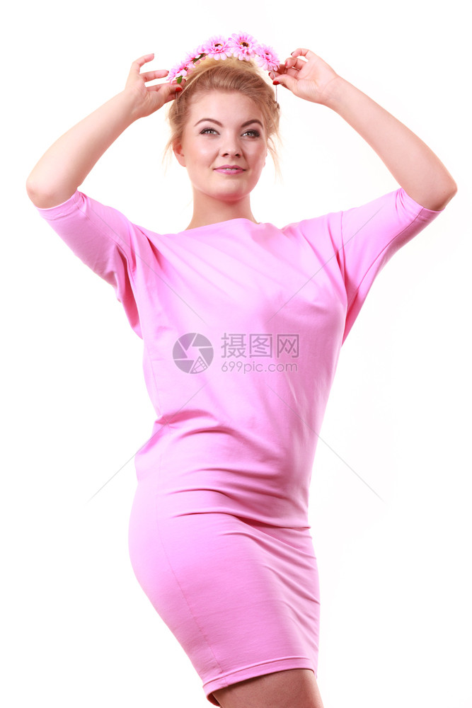 穿着粉红裙子金发和头戴花圈的女子头戴朵图片