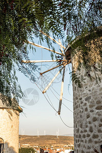 Alacati镇是土耳其Izmir旅游和节日的热门目地图片