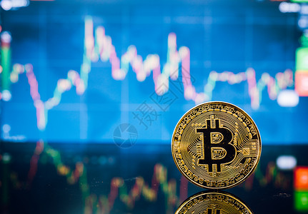 比特币创意图Bitcoin蜡烛棍图背景上的虚拟金币背景