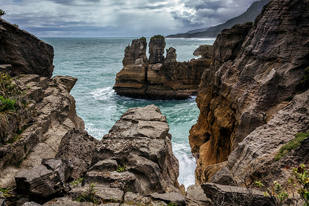 新西兰野生的Punakaiki海岸线背景图片