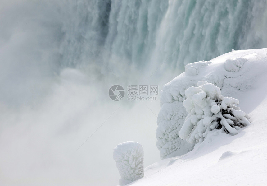 冬季尼亚加拉瀑布冰雪图片