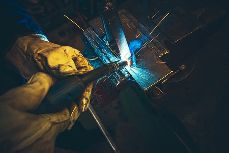 焊机工业的融合电金属焊接相片焊接工作图片