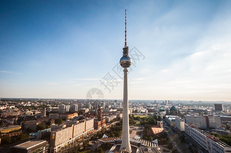 德国柏林市中心的空航向德国城市景观镇建筑学图片