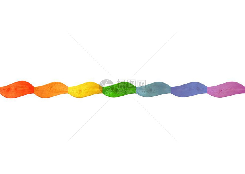 丝带以背景彩虹颜色的多木质边际多彩色带宽度波浪状的木制图片