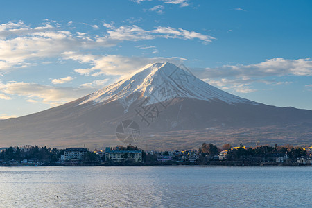 亚洲日本富士山的风景蓝色美丽的天空图片