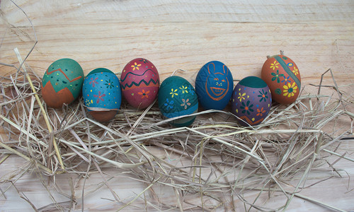 星期四月复活节伊斯特鸡蛋多彩的复活节岛图片