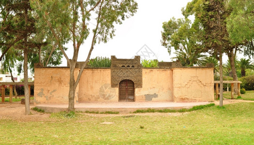 阿加迪尔市摩洛哥Olhao公园1960年地震博物馆花园正面地标图片