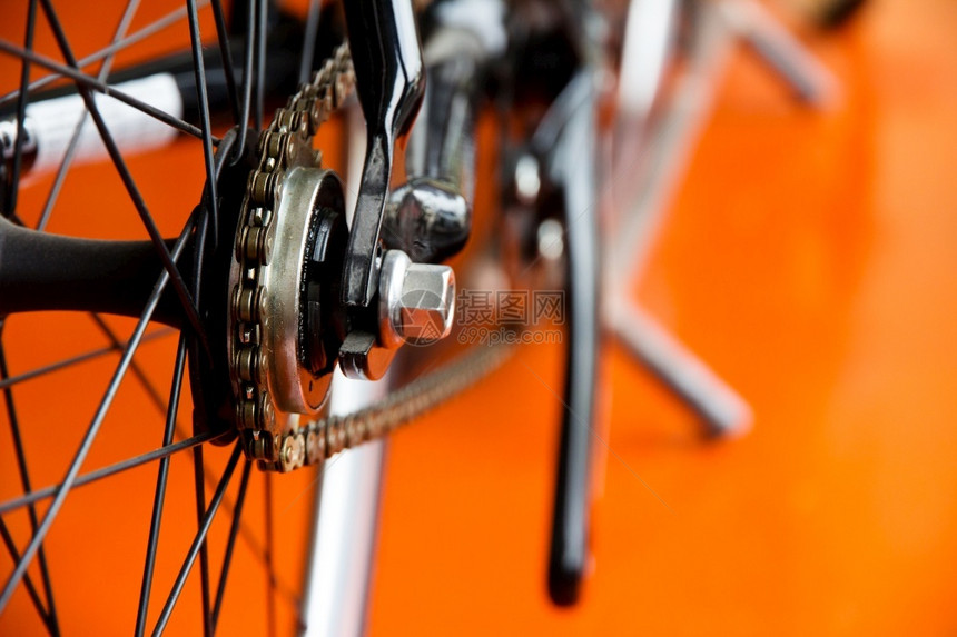 自行车轮子双和式车低下活动图片