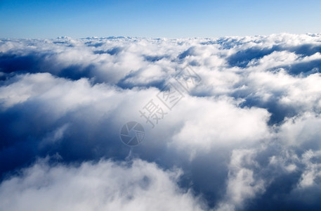 高度大气层抽象的云之上高清图片