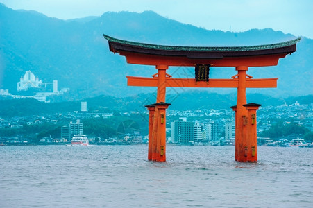 亚洲日本宫岛光人桥图片