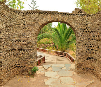 柏尔旅游拱道Agadir市MoroccoOlhao公园石头装饰墙围栏图片