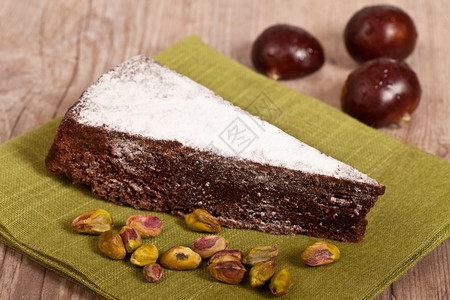 季节巧克力秋美味的栗子蛋糕片甜图片