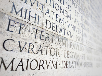 学习大理石墙上的古罗马人传记字母旅游图片