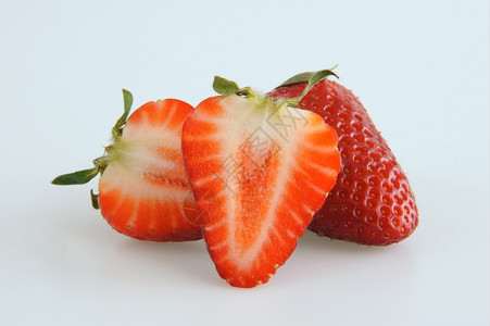 可口自然新鲜又美味的草莓甜点图片