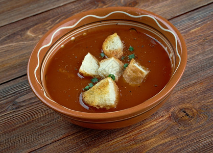 特拉哈纳斯塔汤土耳其传统汤美食一顿饭图片