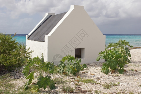 加勒比海古老的奴隶小屋博内尔ABC群岛游客旅图片