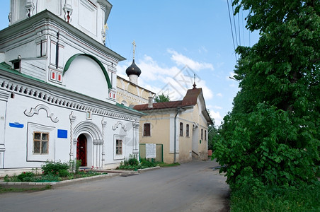 水俄罗斯沃洛格达市的东正教旧堂绿色天空图片