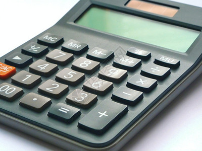 现代的键盘灰色关闭白背景上的太阳能计算器Calculate图片