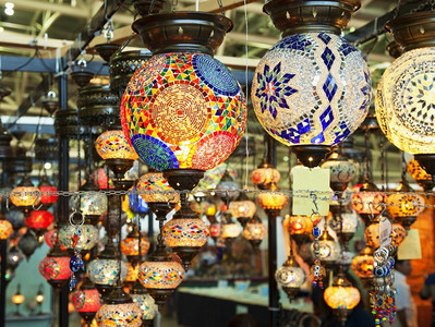 多色的水平土耳其灯横行水平图像阿拉伯图片
