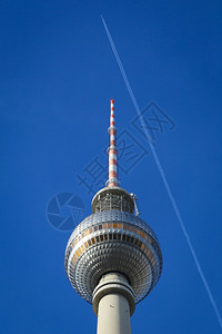 东方通讯德国柏林亚历山大广场的电视塔台在德国柏林蕨类植物图片