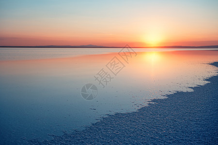 火鸡日落时盐湖Tuz土耳其盐湖TuzAnatolia旅行海图片