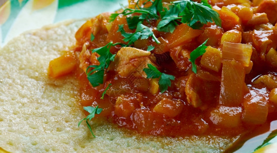 墨西哥人典型的痣鸡肉分子型墨西哥菜食物图片