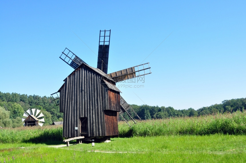 锡比乌罗马尼亚屋Romanania民族博物馆木材风力制造厂图片