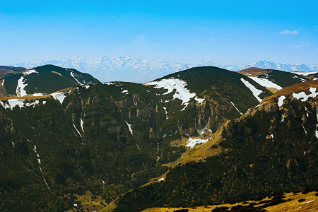 欧洲叉顶峰罗马尼亚布吉山南喀尔法提人发图片