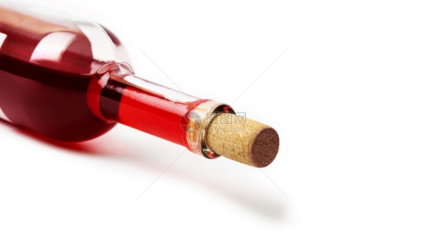 复制空间食物白色背景上红酒瓶的缝合精图片