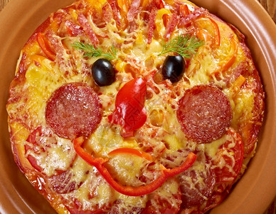 比萨宝贝刀具面对比萨宝菜单的笑脸生产图片