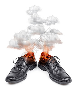 云烧伤燃热商业鞋压力或疼痛概念烟雾图片
