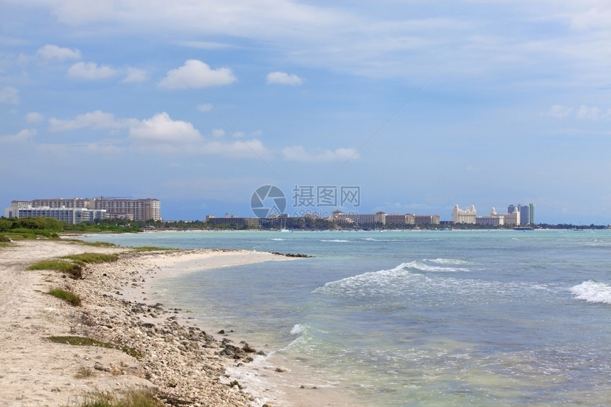 波浪云景查看阿鲁巴高升地区绿松石图片