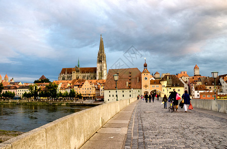 建筑学古老的美丽中世纪欧洲城镇结石图片