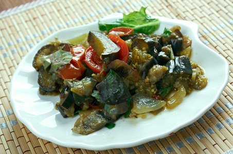 美食受欢迎的MargaBetinjan地中海热菜茄子图片