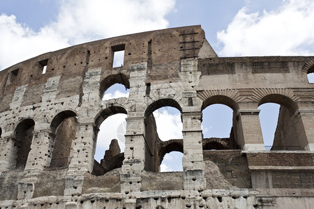 罗马城市的著名斗兽场或大剧的细节也被称为弗拉维安圆形剧场结石背景图片