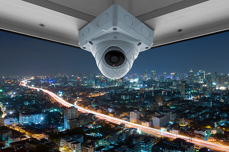 记录间谍夜闭路电视和城市现场的风景上阳台高楼顶的安全摄像头央视图片